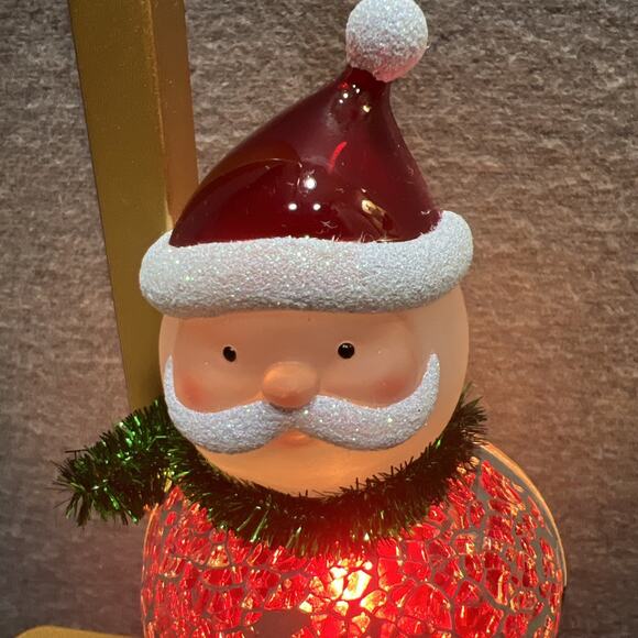 Stained Glass Santa Night Light - Picture 2 of 9